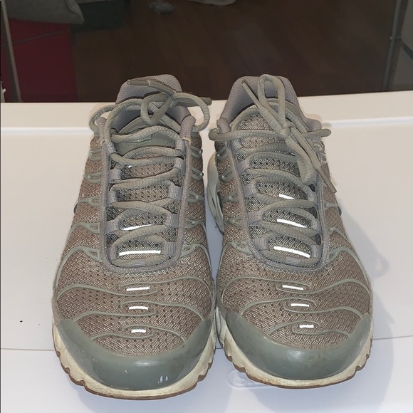 Nike Shoes - AirMax Plus